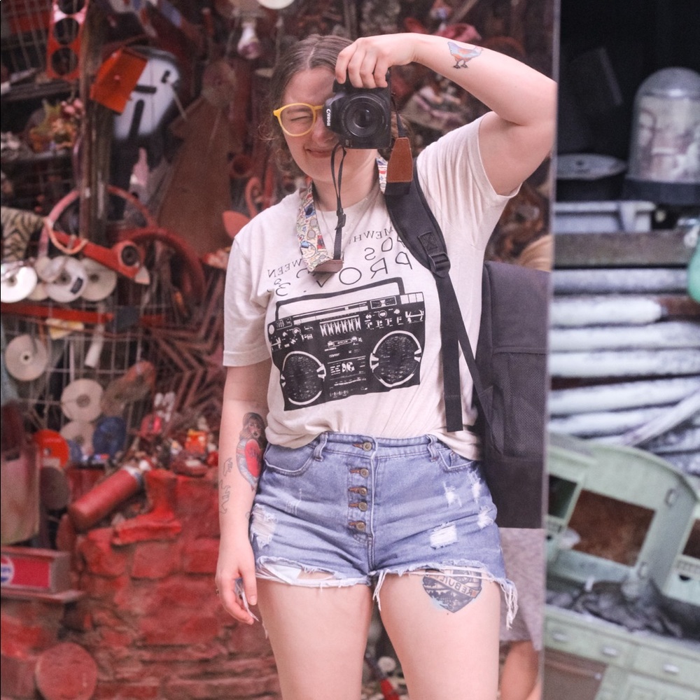 Meet your Posher, Kaylee morgan